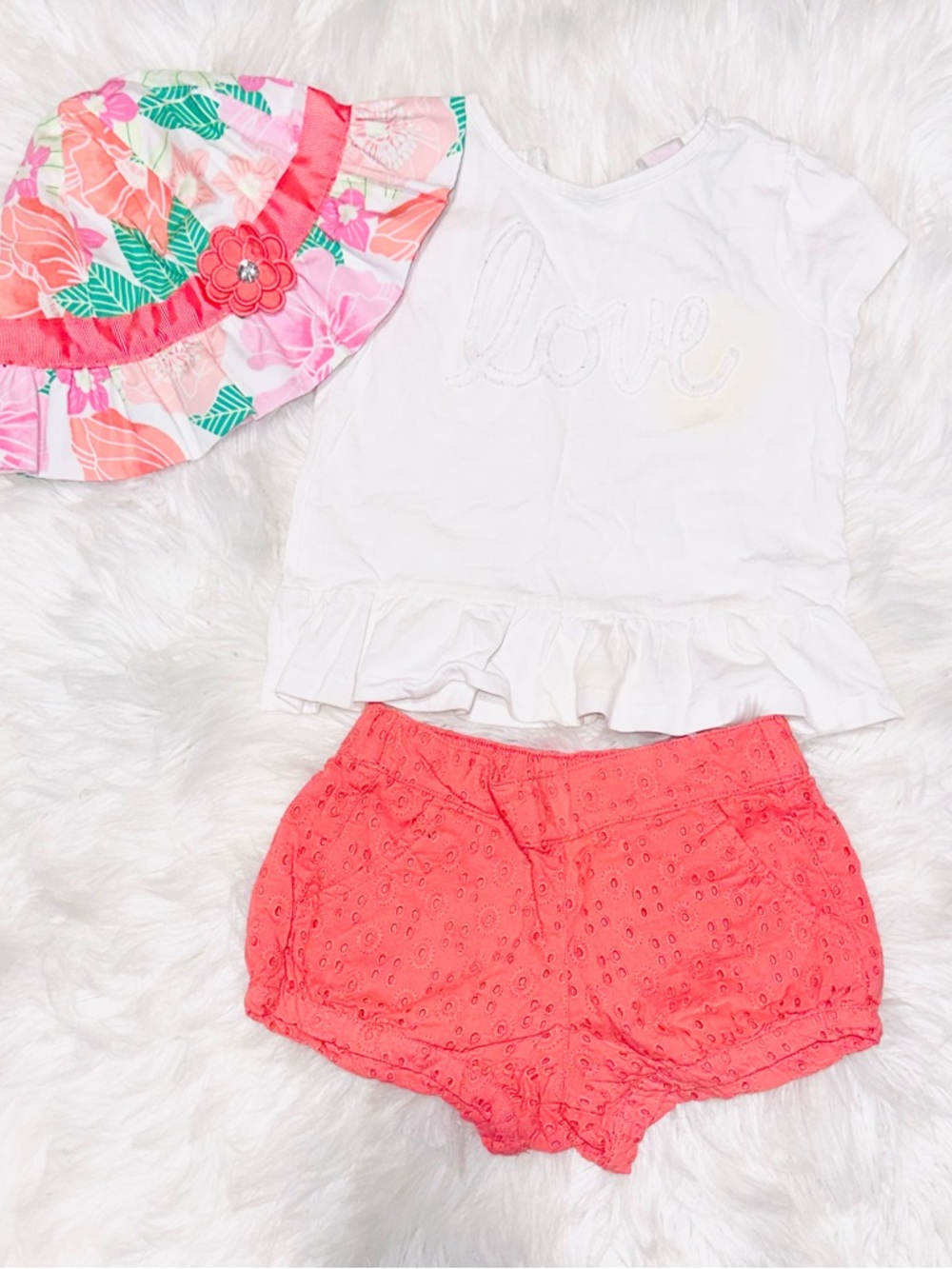 Janie & Jack 'Love' Peplum Top w/ Coral Eyelet Shorts & Matching Floral Sun Hat